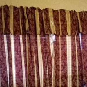 4 Unlined Drapery panels 54 X 80 Ech covers 2 full windows Beige & Burgundy LN